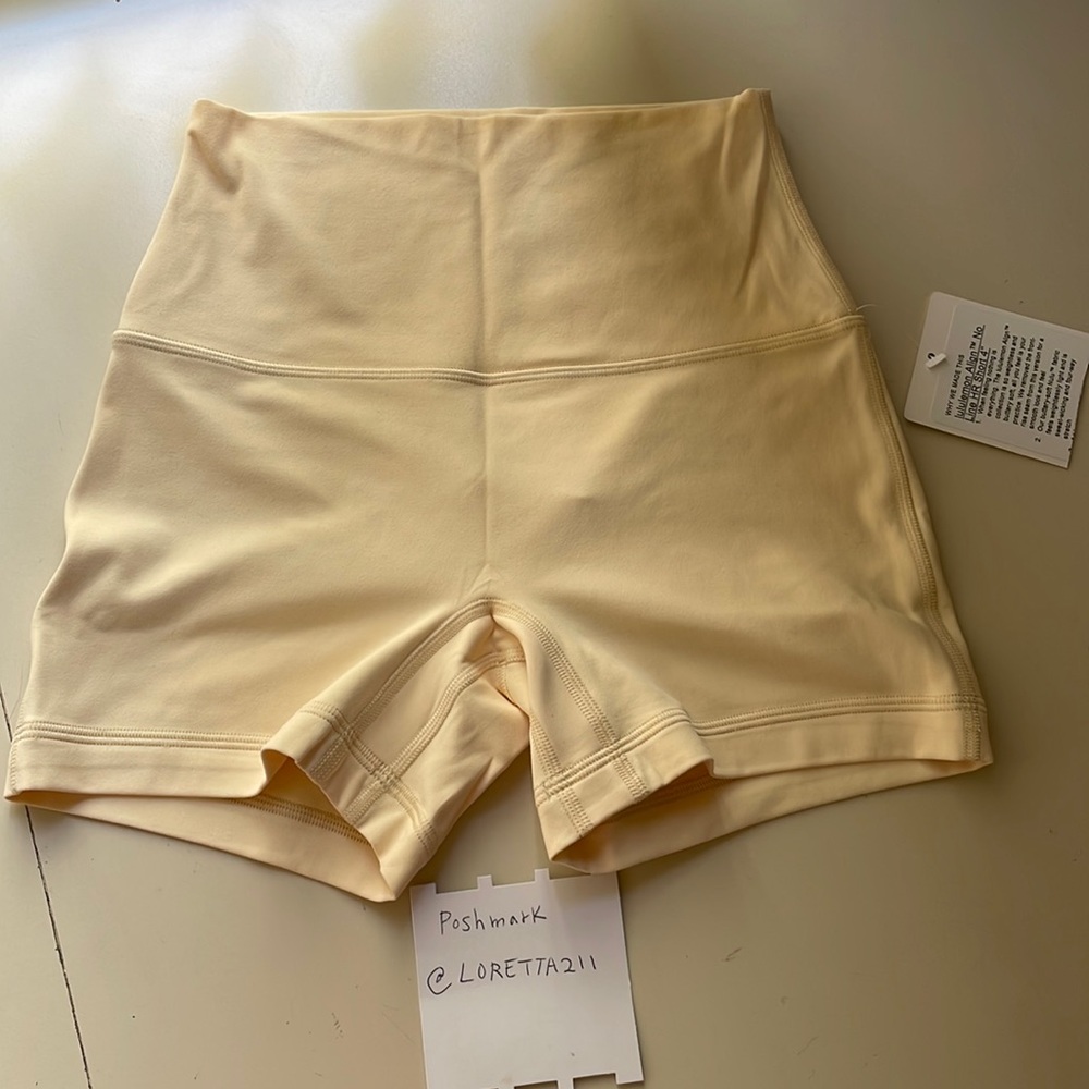 Lululemon Buttercream Align Shorts 4” Size 4 - Picture 3 of 8
